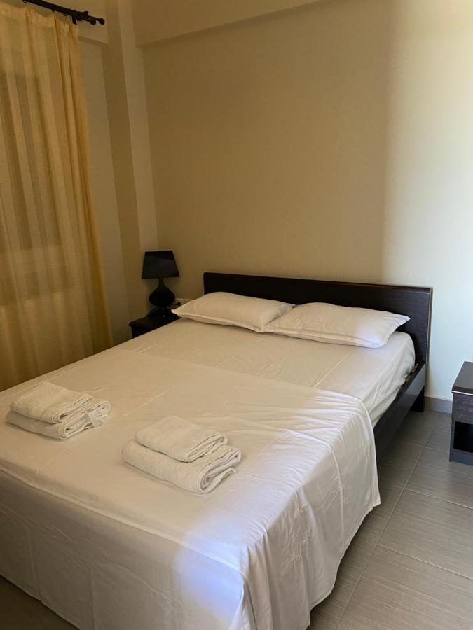 Ferienwohnung Vasilia Nea Iraklia Exterior foto