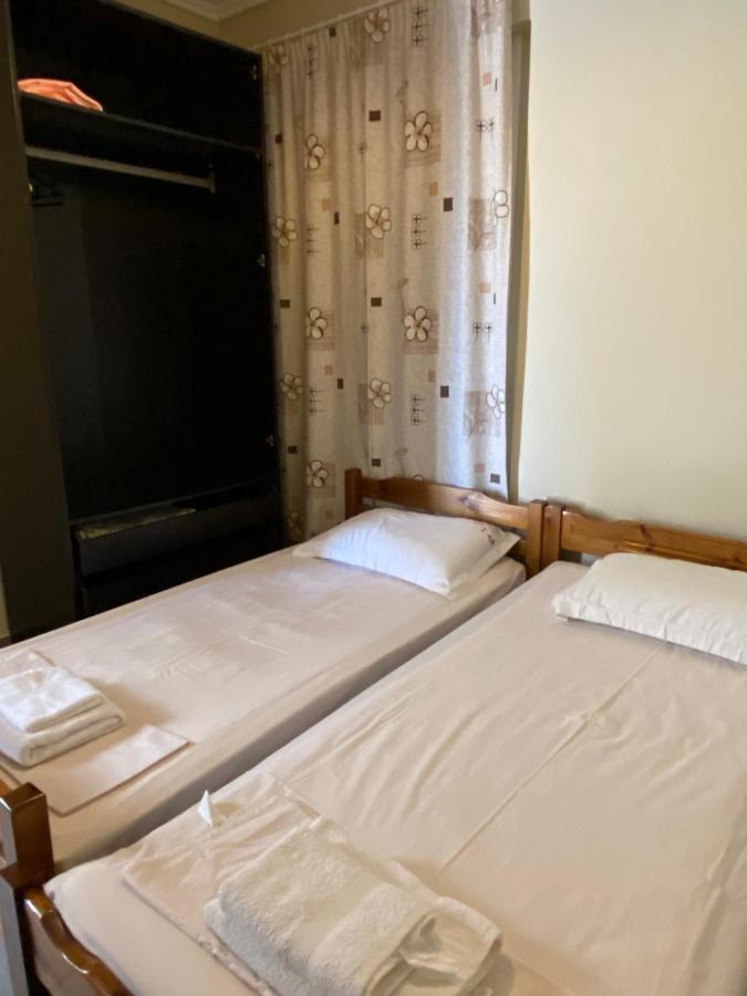 Ferienwohnung Vasilia Nea Iraklia Exterior foto